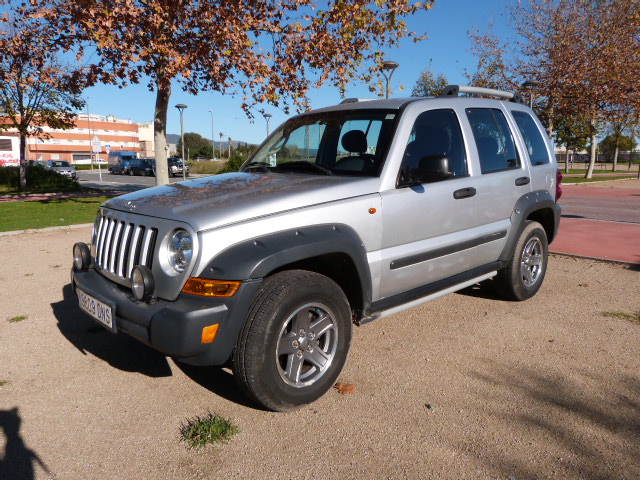 JEEP CHEROKEE 2.8CRD RENEGADE