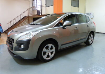 PEUGEOT 3008 1.6 HDI PREMIUM