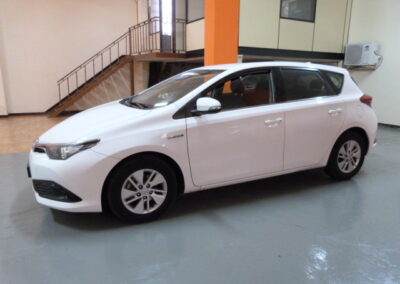 TOYOTA AURIS 1.8i HYBRID ACTIVE   VENUT