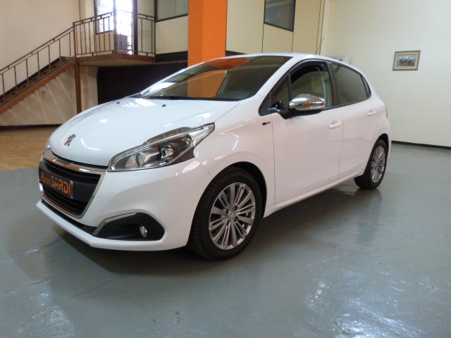 PEUGEOT 208 1.6BLUEHDI STYLE   9.300€